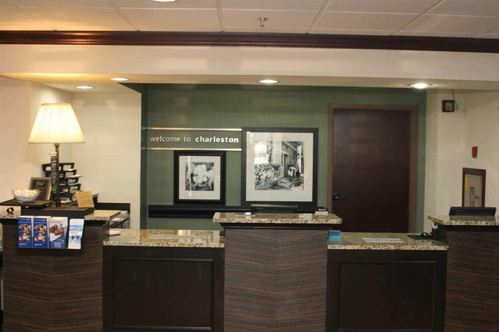 Wingate By Wyndham Charleston Coliseum Hotel Норт Чарлстън Интериор снимка